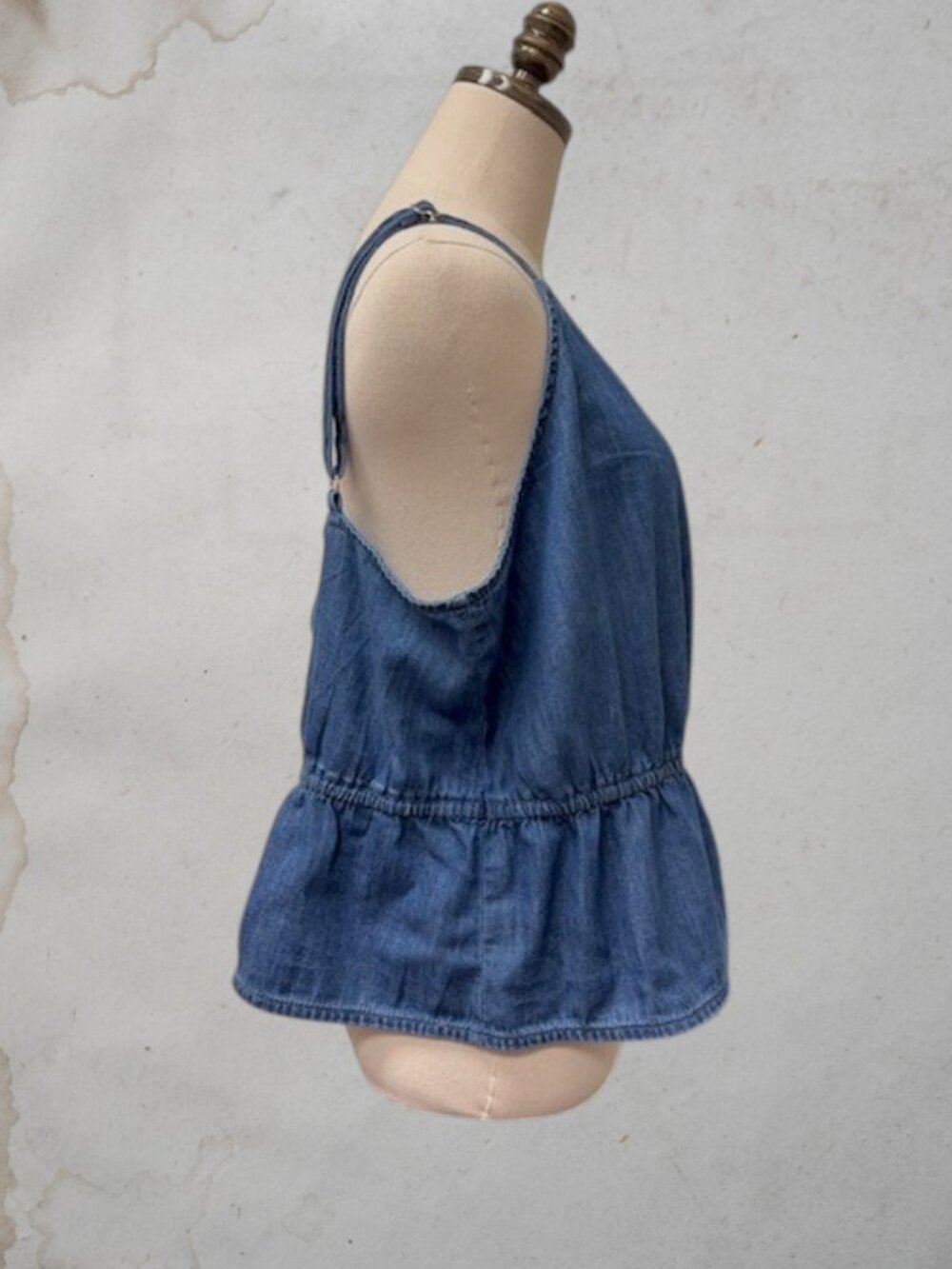 *NWT** GAP Denim Peplum Cami - Picture 4 of 5